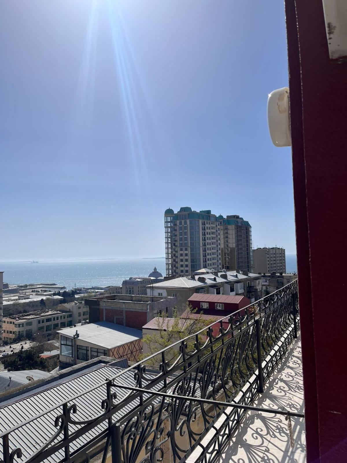 Red Roof Seaview Hotel باكو المظهر الخارجي الصورة