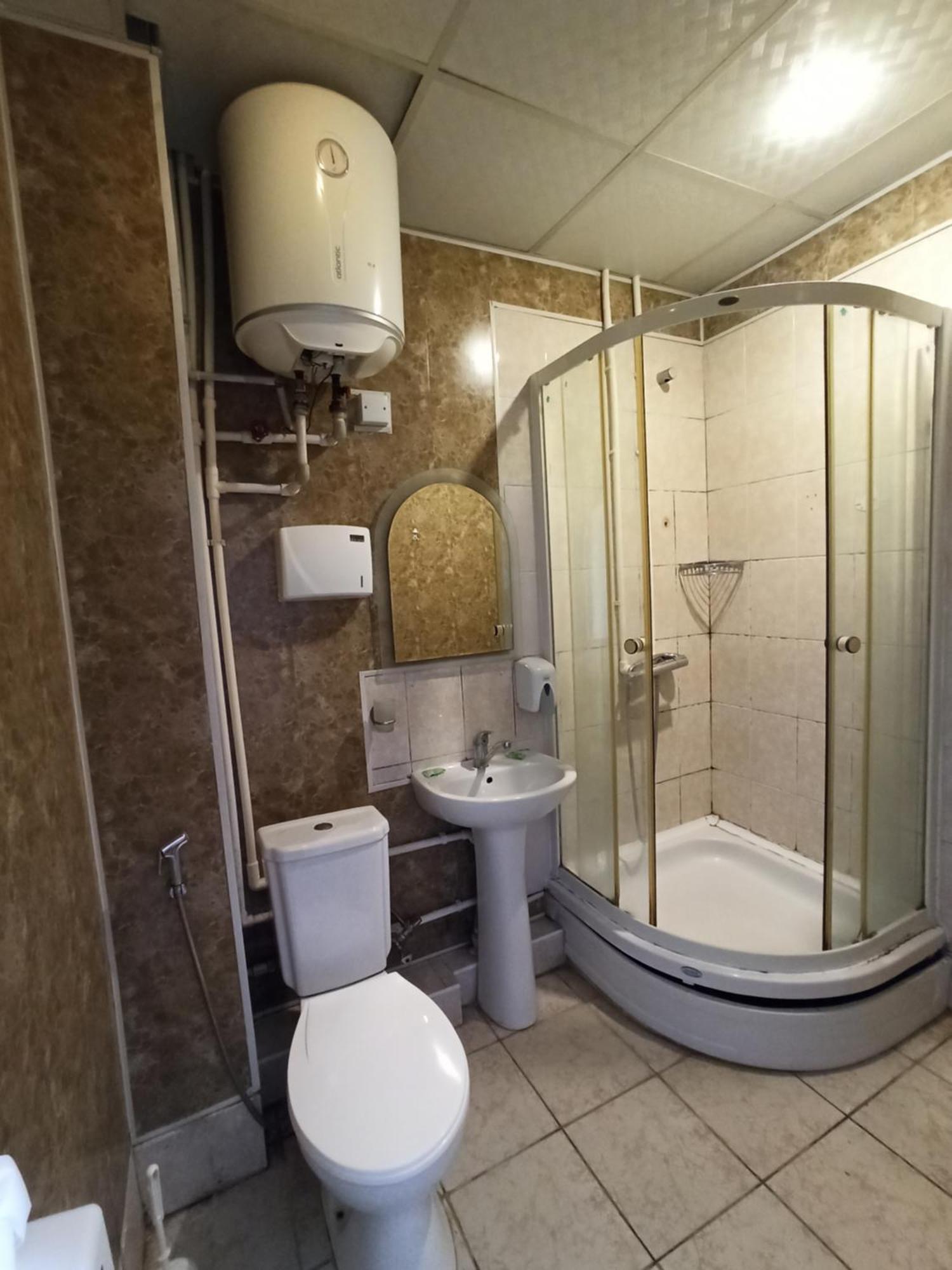 Red Roof Seaview Hotel باكو المظهر الخارجي الصورة