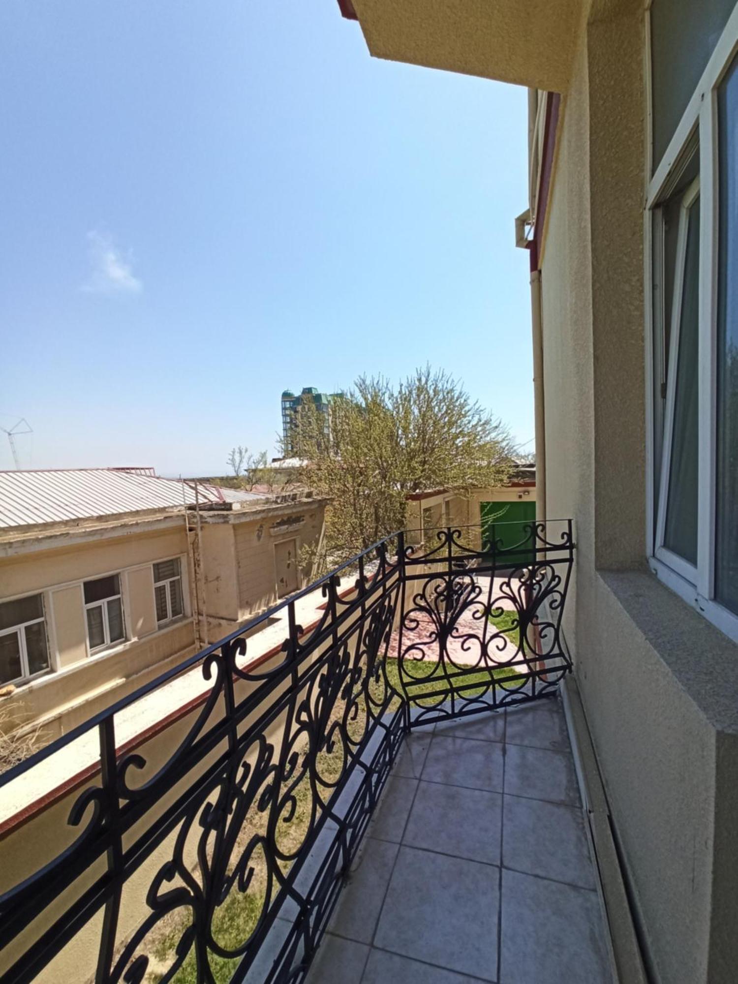 Red Roof Seaview Hotel باكو المظهر الخارجي الصورة