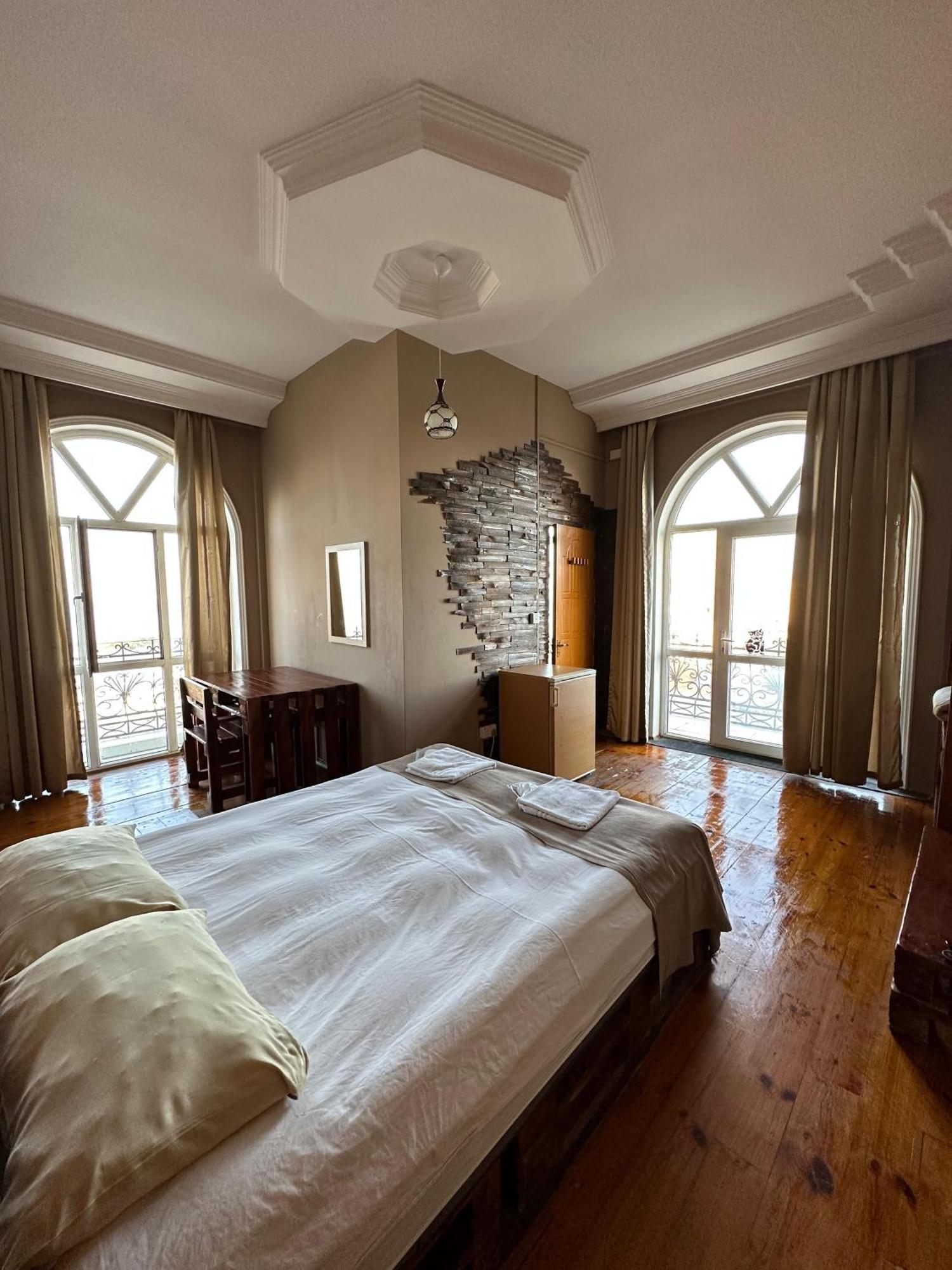 Red Roof Seaview Hotel باكو المظهر الخارجي الصورة